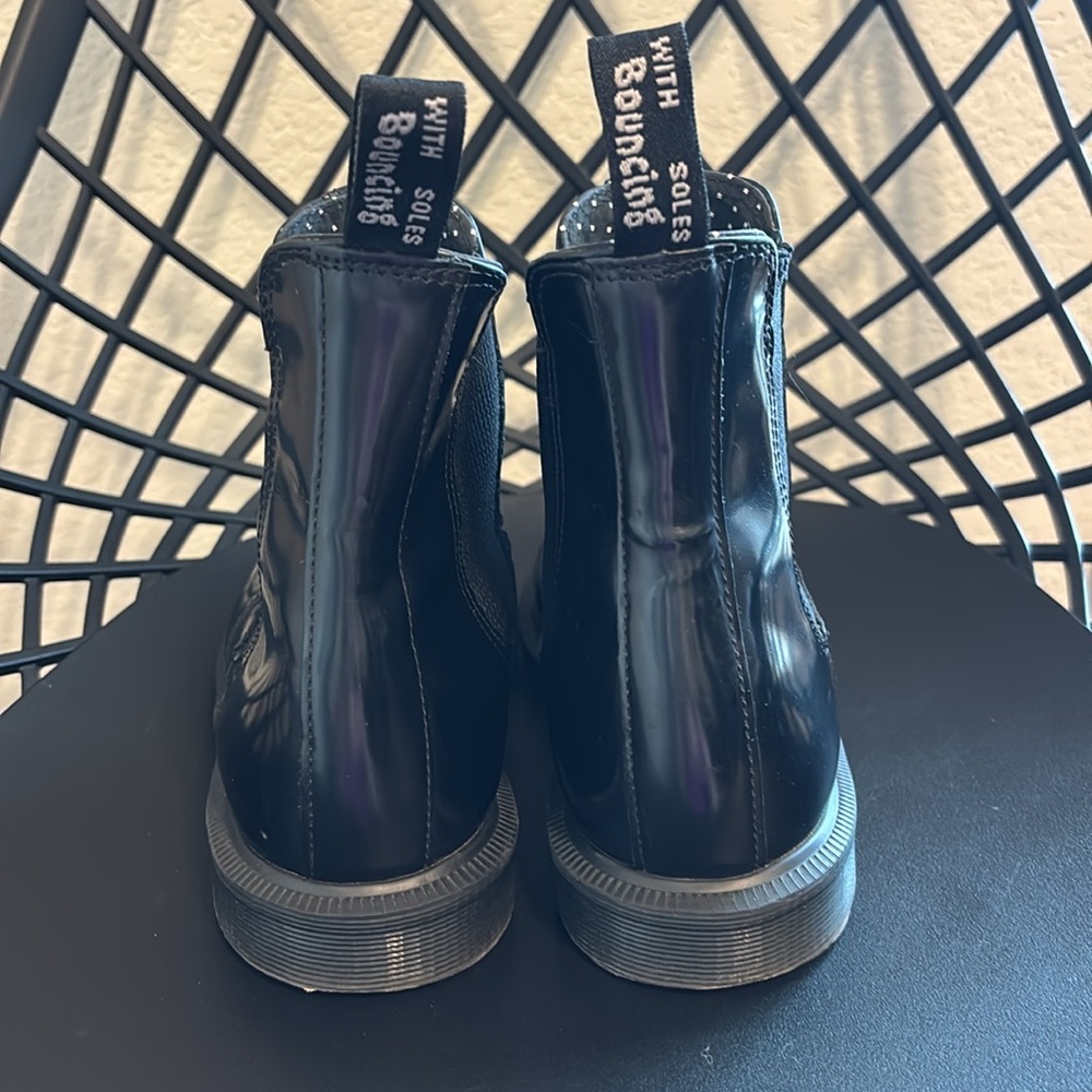 Dr. Martens Boots in Black Sz 7 - Picture 3 of 8